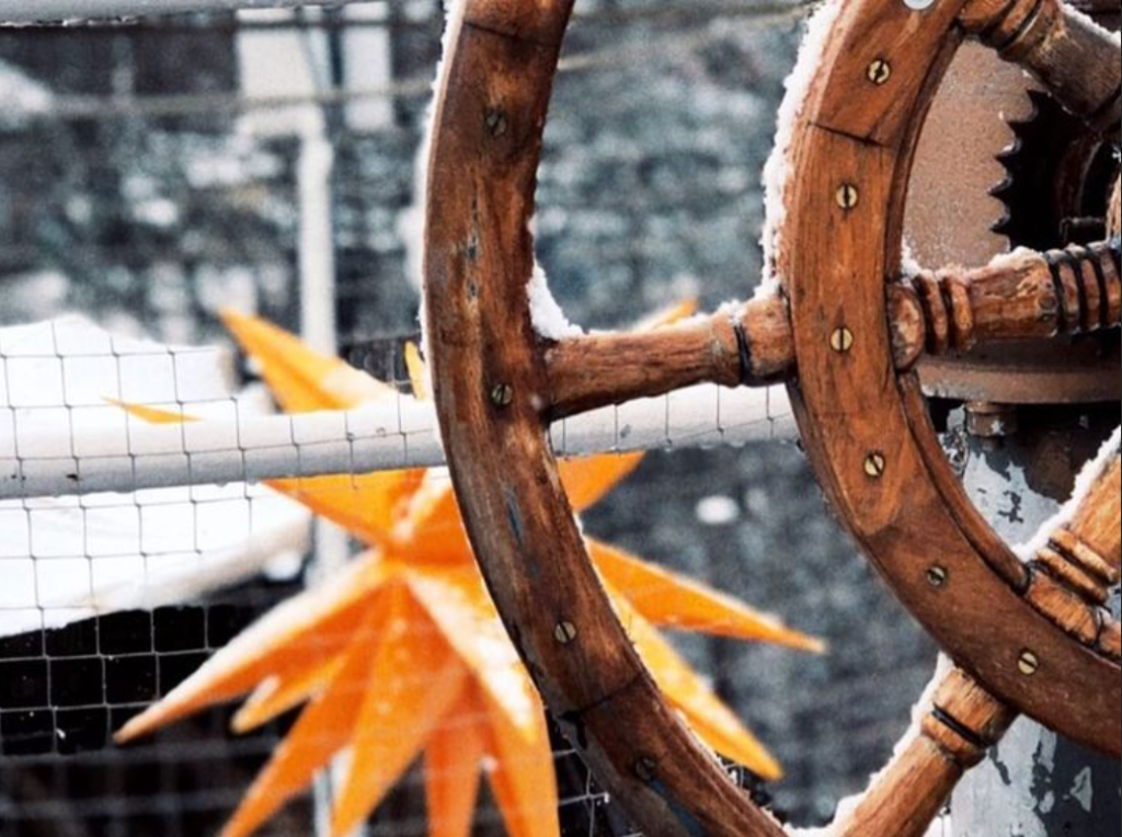 Quirky And Unique Munich Date Ideas Alte utting boat Brunch